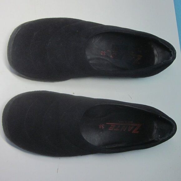 Zante Womens Size 7.5 / 38 EU Flats Black Suede Made in Italy Non-Slip Sole - Picture 7 of 11